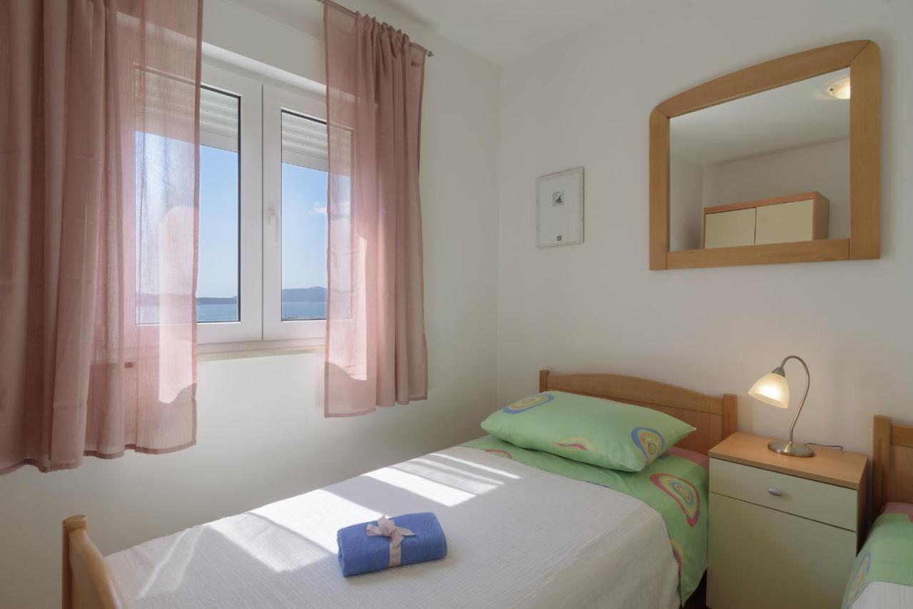 Apartment Marijana Trogir Exterior foto